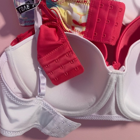 Colorful bras ❤️ - Picture 8 of 11